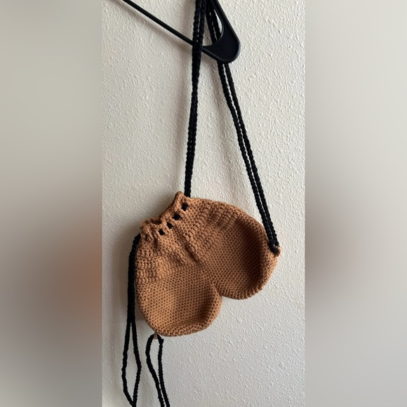 Crocheted BallSack Backpack Purse 🌟🏀🏈🏀🌟 - Picture 2 of 14